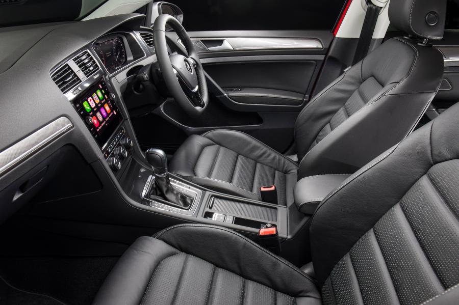 Интерьер Volkswagen Golf Alltrack 2017 года  (AU) (фото 12 из 29)